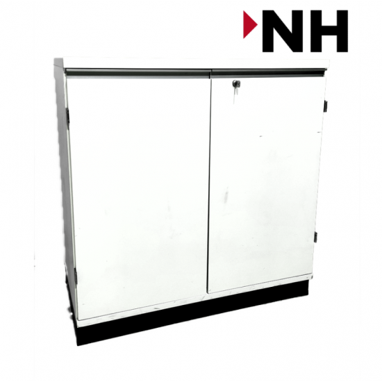 Ντουλάπι Kinnarps 2XA4 με Ανοιγόμενες Πόρτες χρώματος Λευκό.